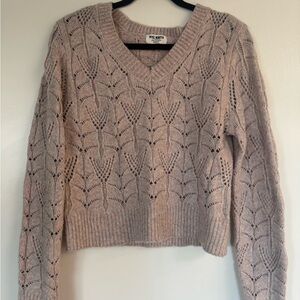 Women's light pink V-Neck Sweater